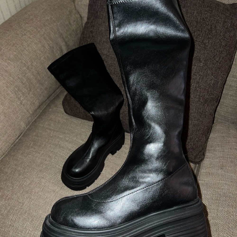 Black Platform Knee-High Boots